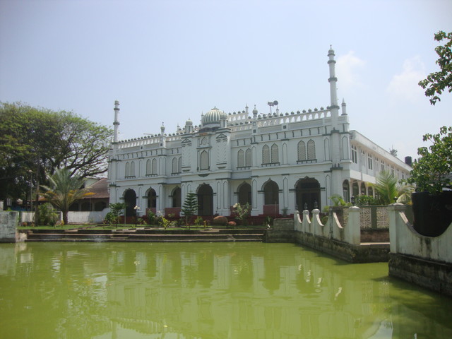 Moschee in Aluthgama