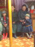 Zu Gast bei einer mongolischen Familie in einer Jurte