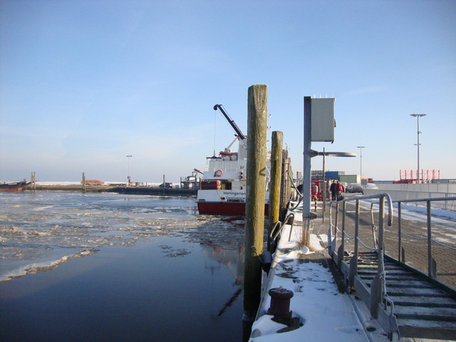 Hafen Harle mit Eisschollen